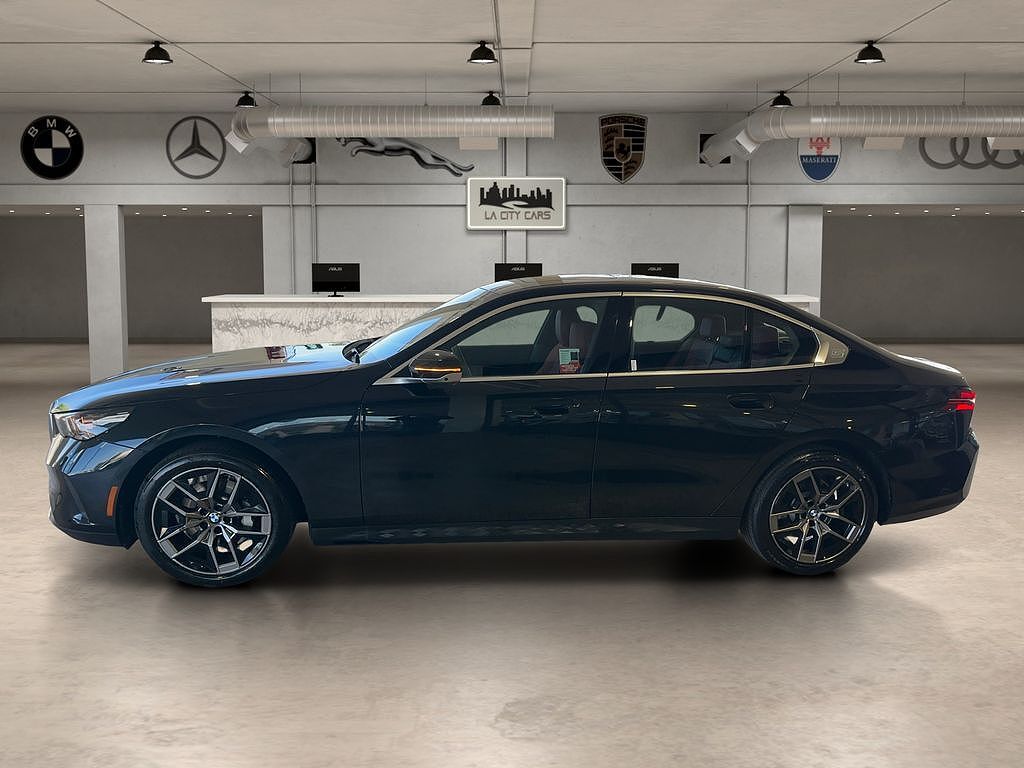 2026 BMW 530i