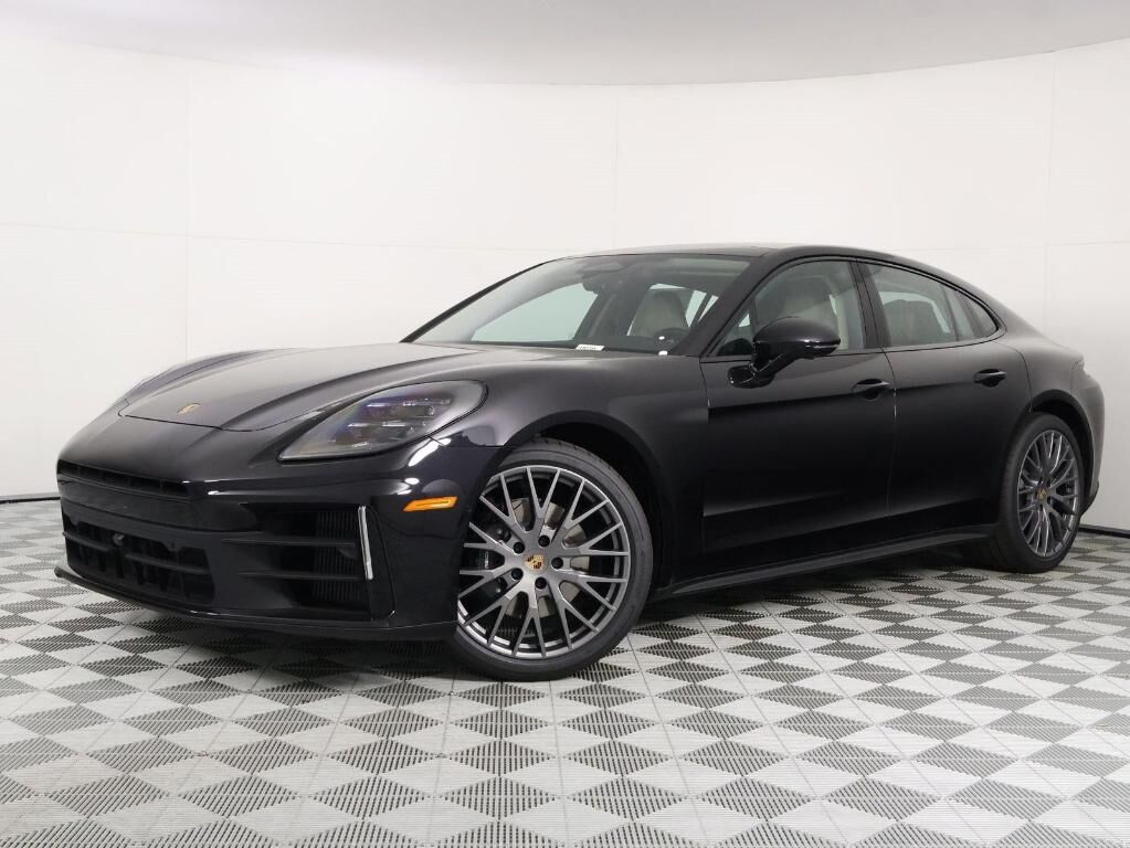 2026 PORSCHE Panamera