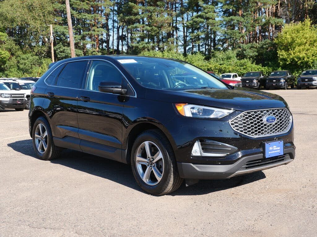 2024 FORD Edge