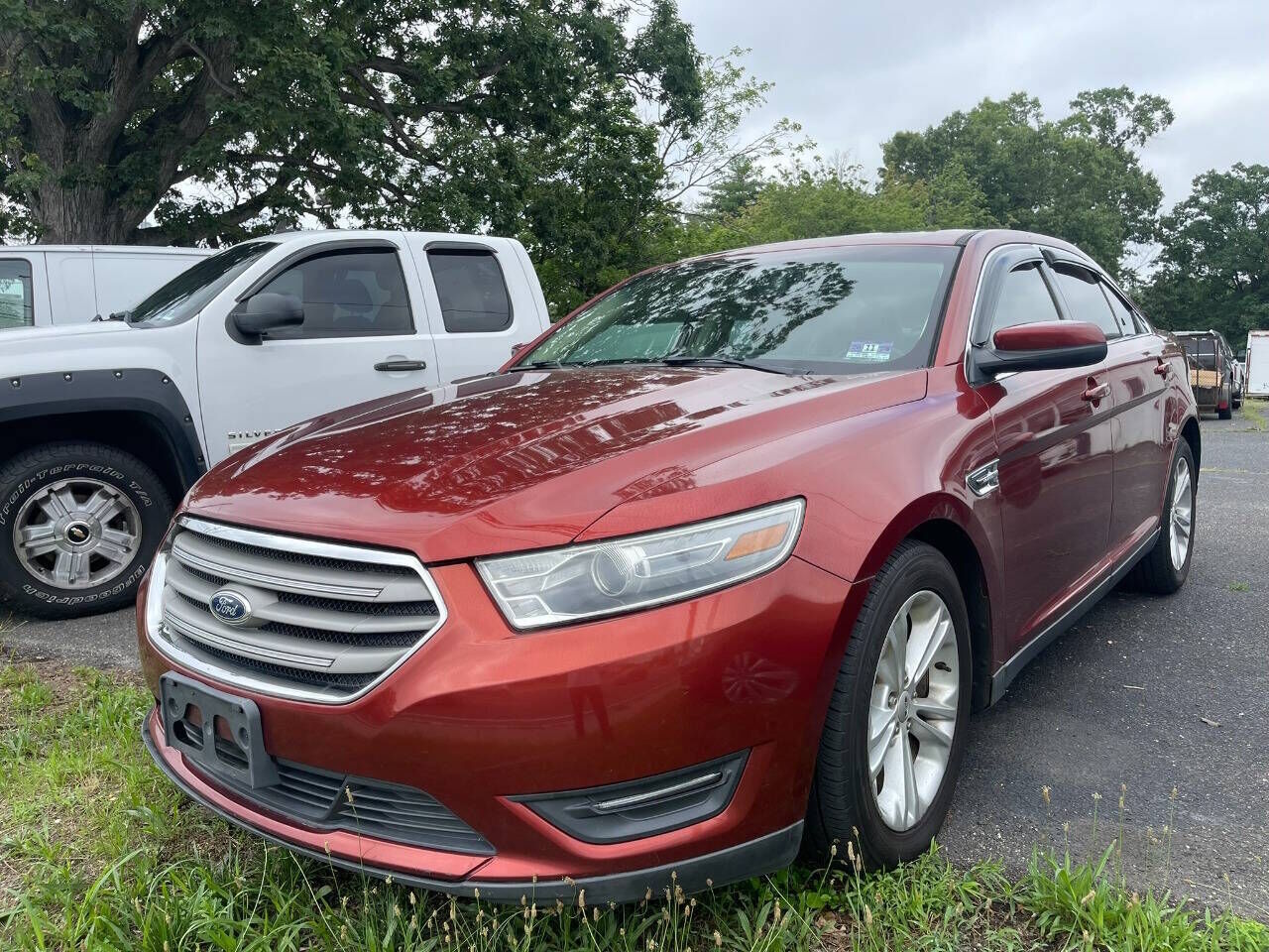 2014 FORD Taurus