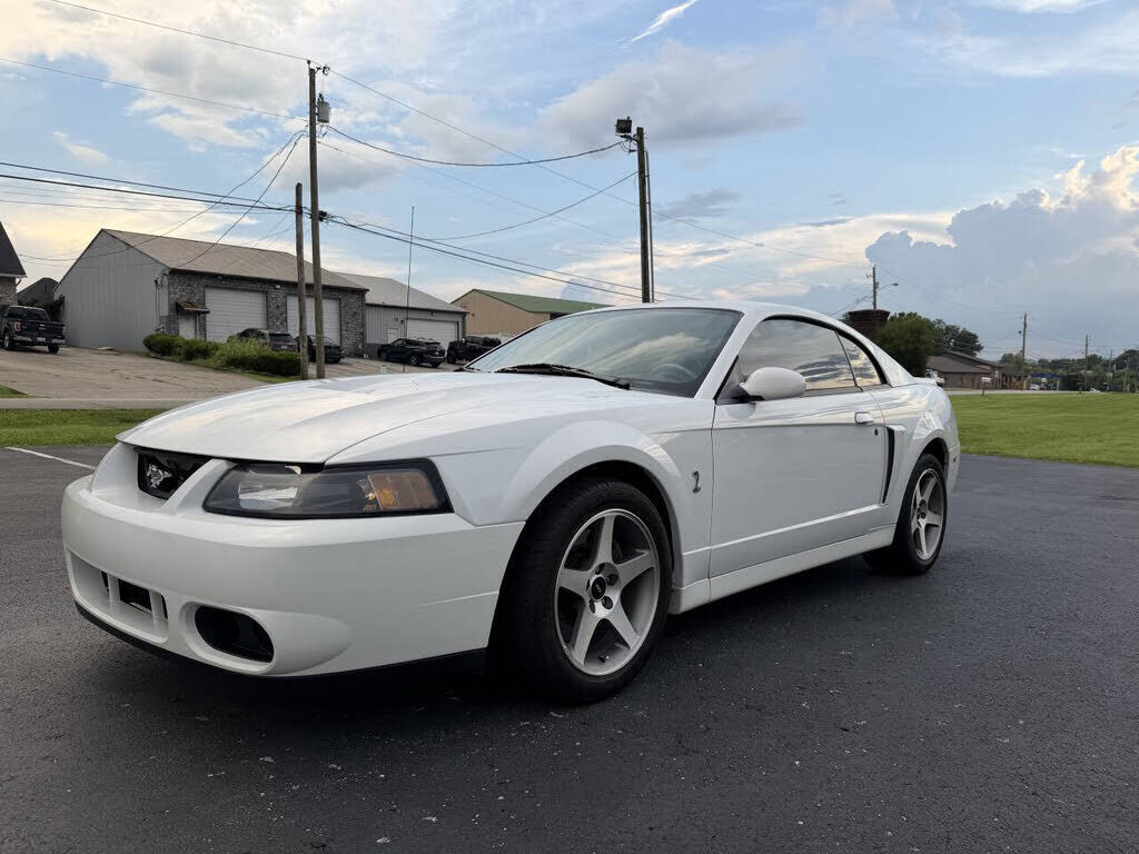 2003 FORD Mustang