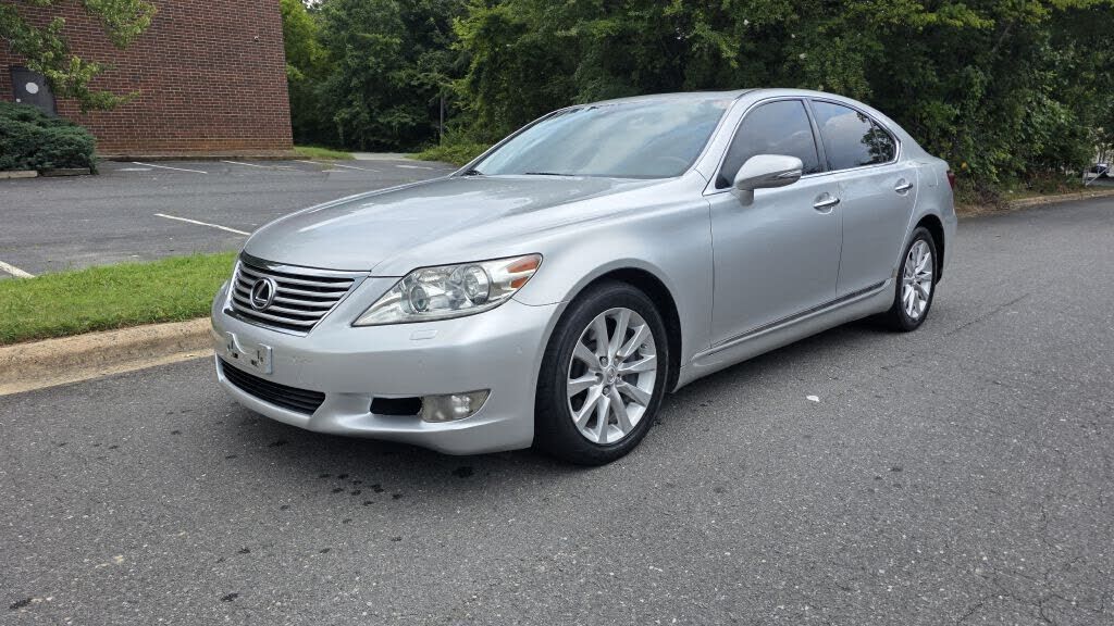 2011 Lexus LS