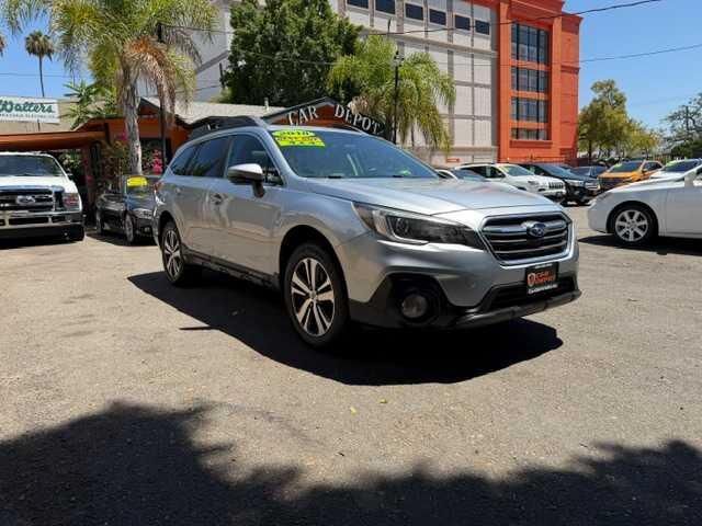 2018 SUBARU Outback