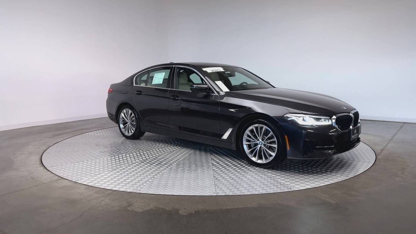2023 BMW 530i