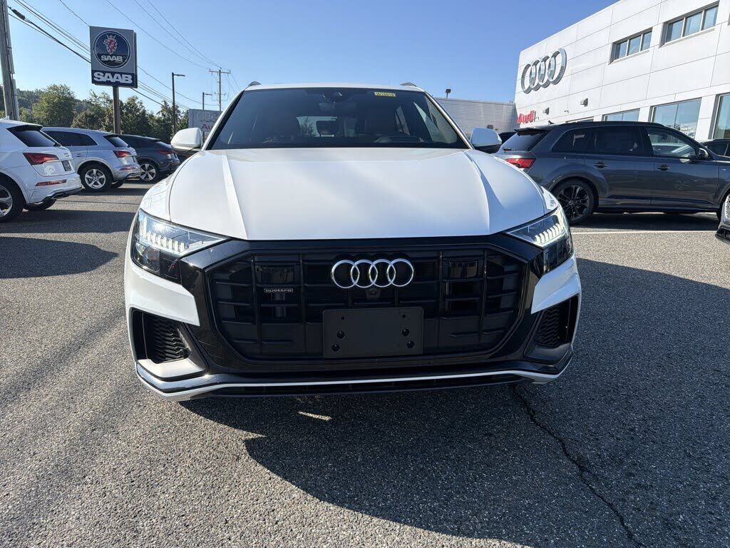 2023 Audi Q8