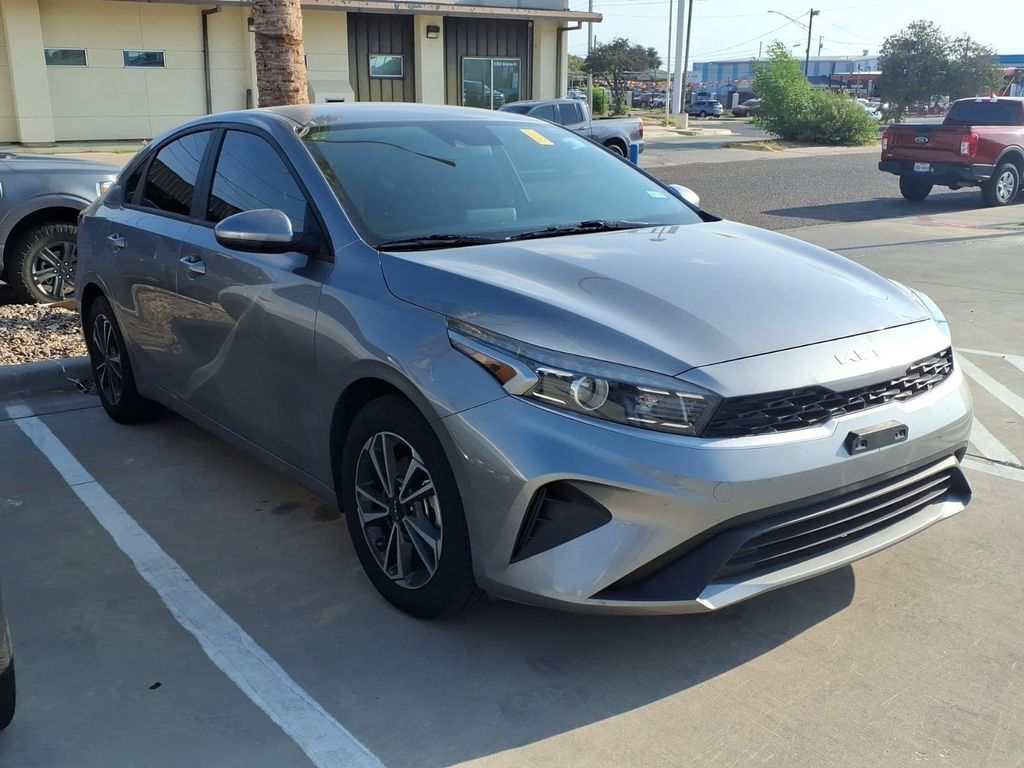 2024 KIA Forte