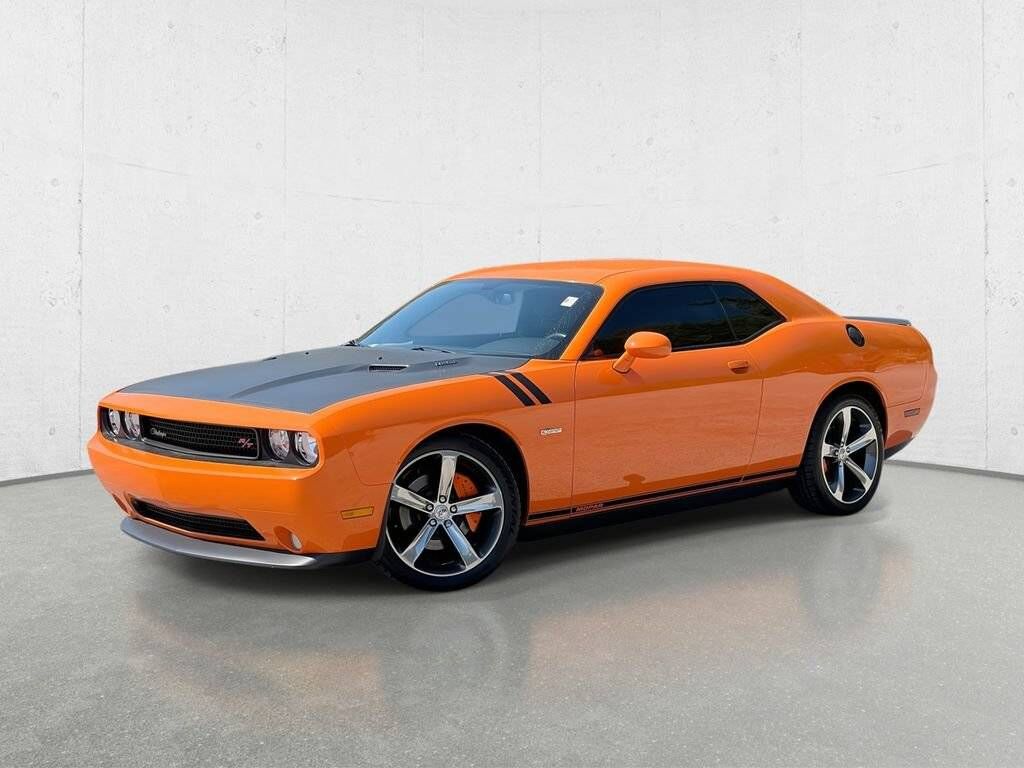 2014 DODGE Challenger