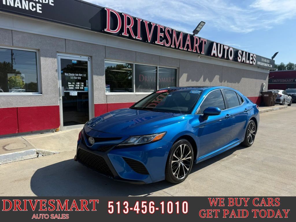 2020 TOYOTA Camry
