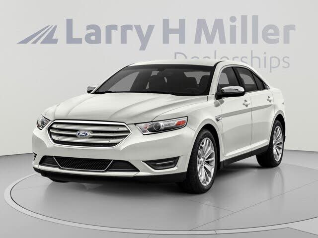 2015 FORD Taurus