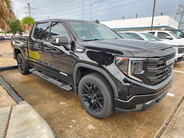 2023 GMC Sierra
