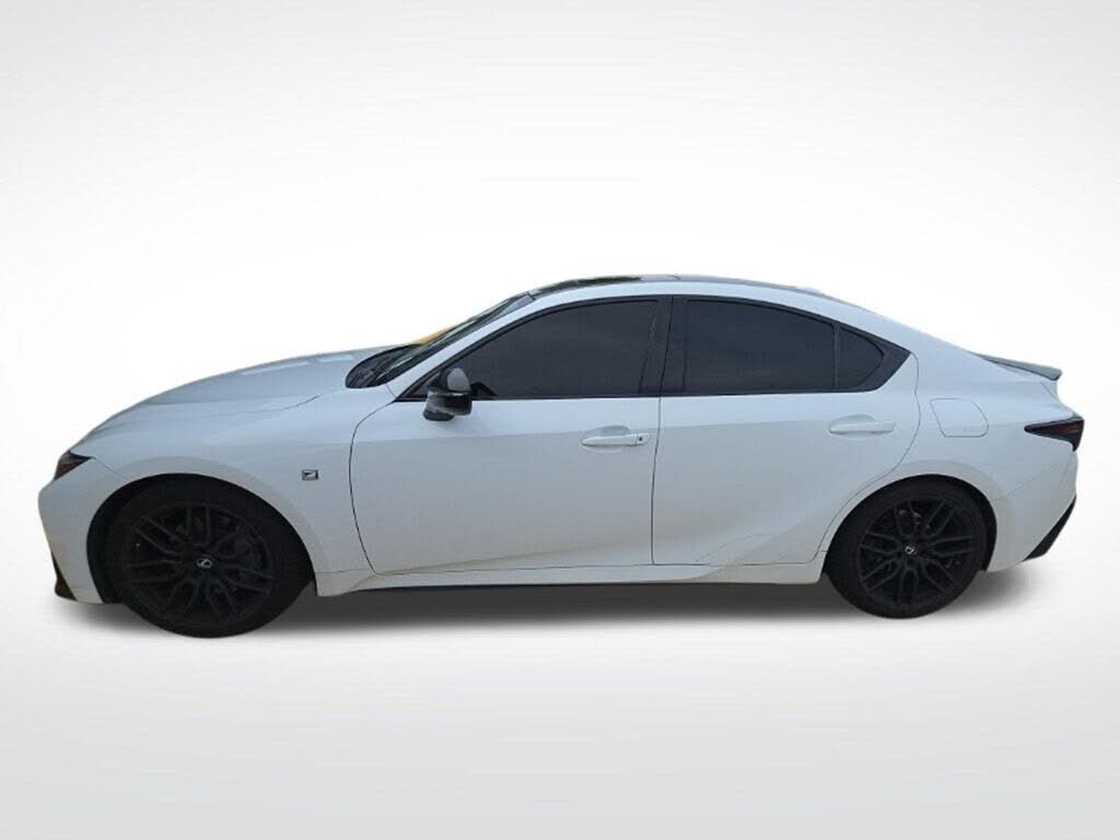 2021 Lexus IS