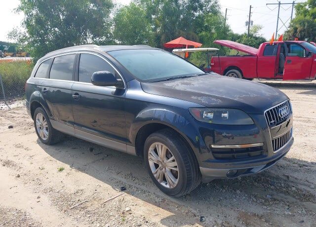 2010 AUDI Q7