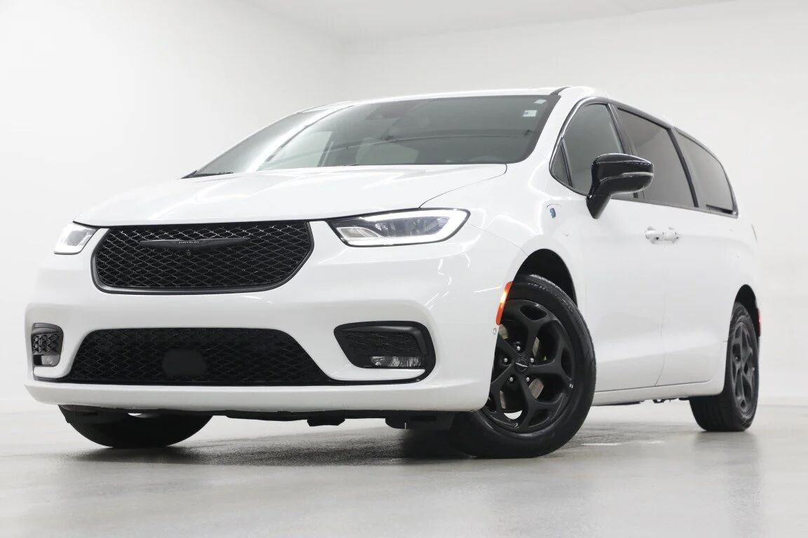 2024 CHRYSLER Pacifica