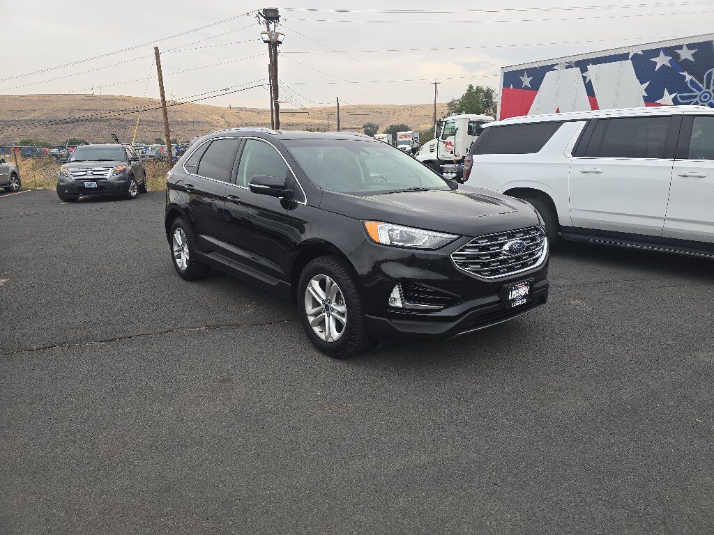 2019 FORD Edge