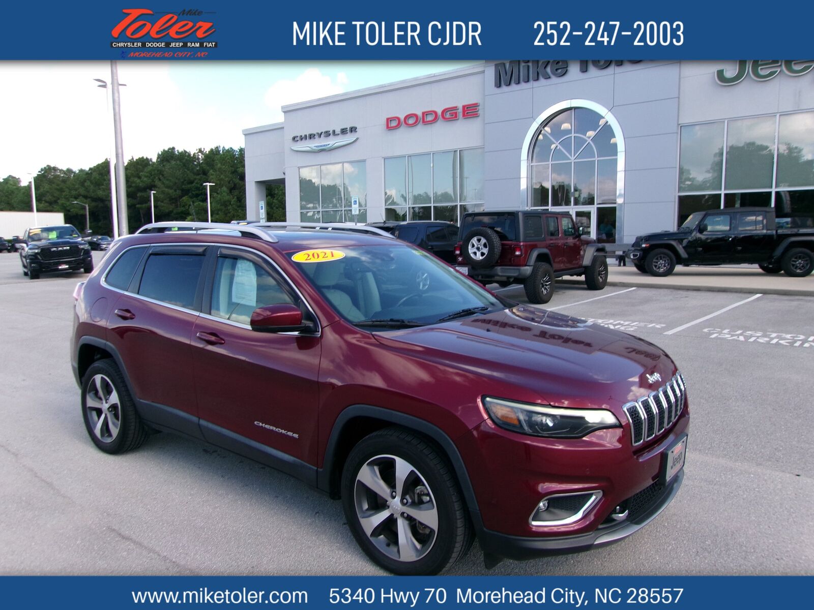 2021 JEEP Cherokee