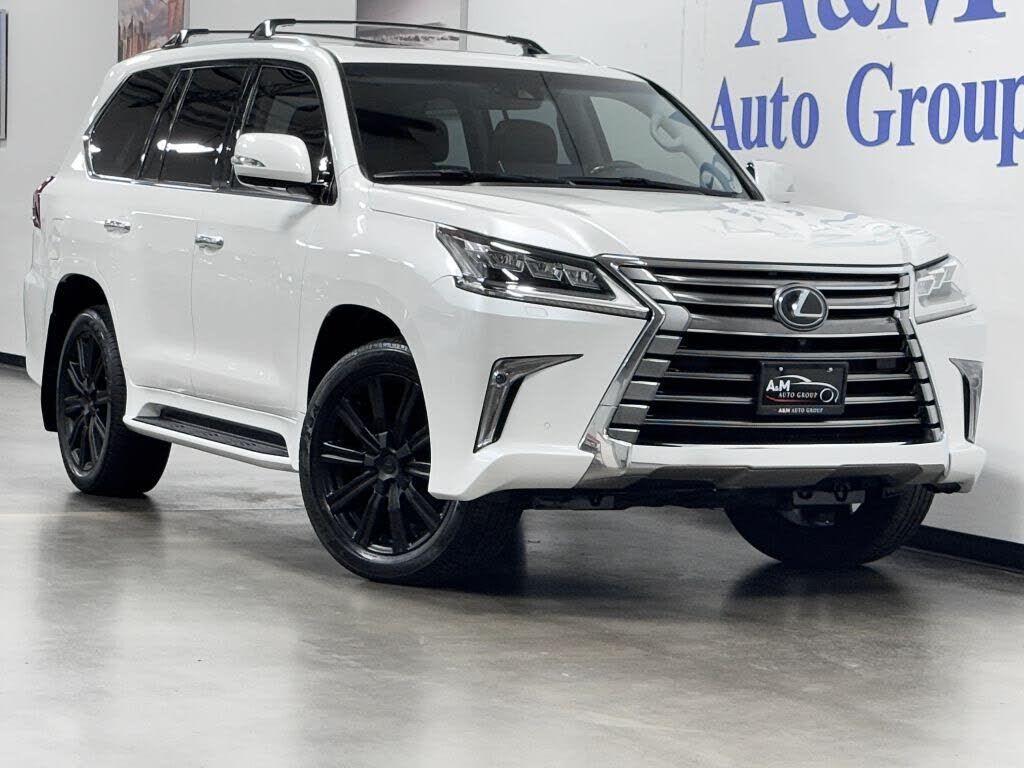 2016 LEXUS LX