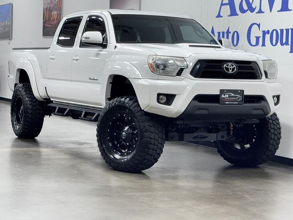 2015 TOYOTA Tacoma