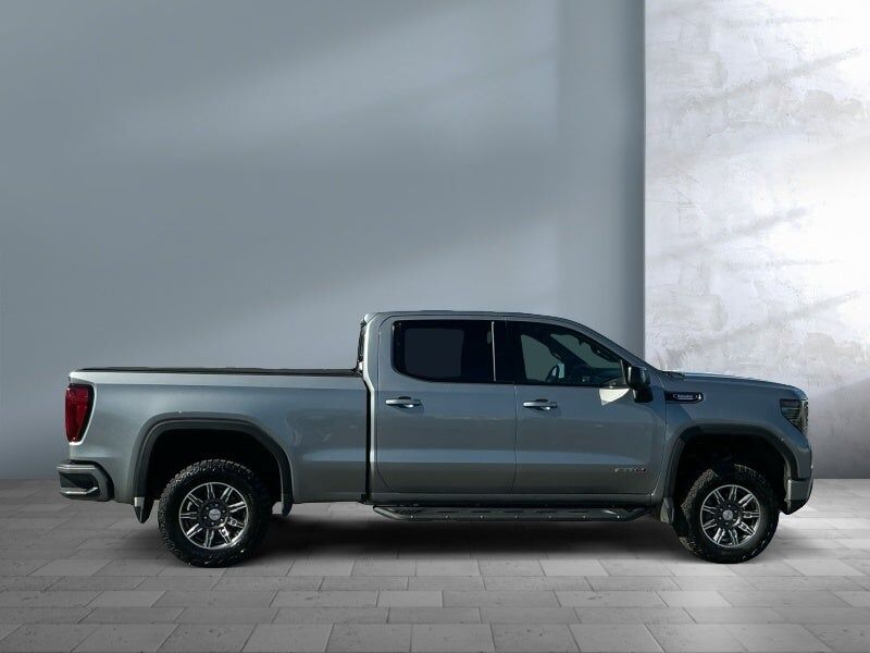 2024 GMC Sierra