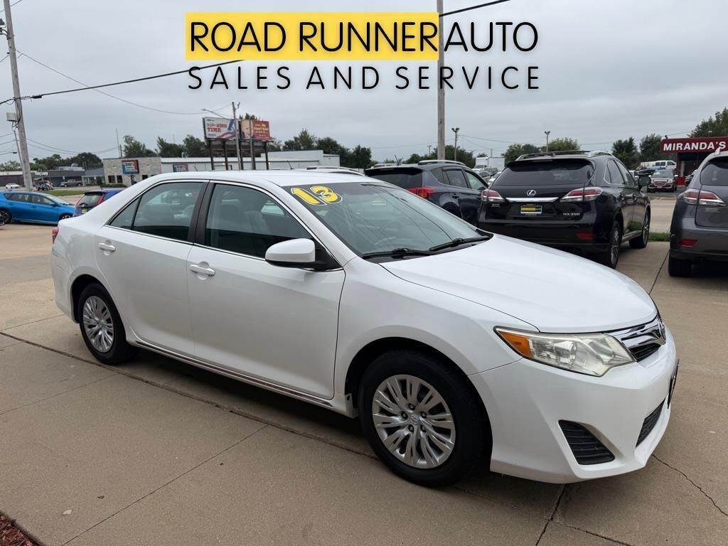 2013 TOYOTA Camry