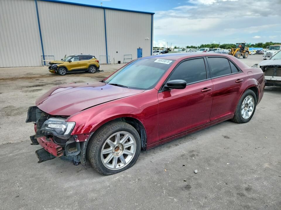 2019 CHRYSLER 300