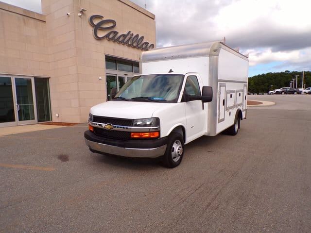 2022 CHEVROLET Express