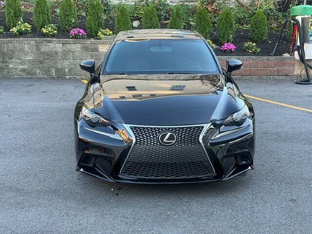 2016 Lexus IS
