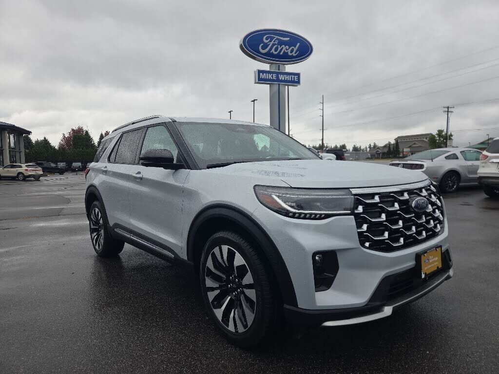 2025 FORD Explorer