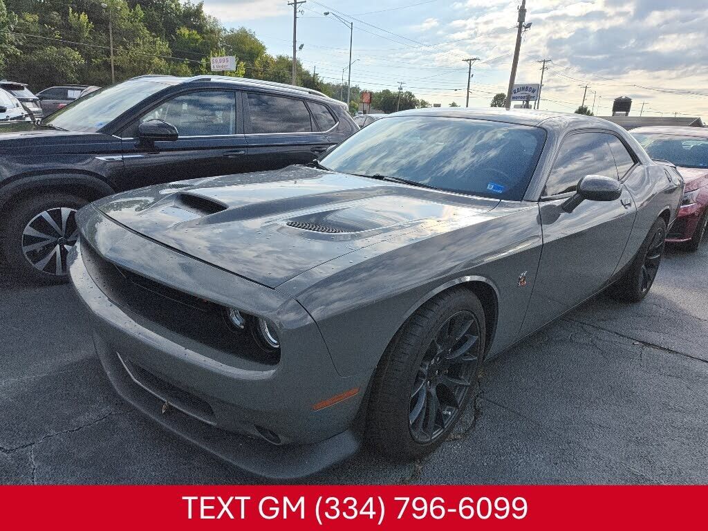 2019 DODGE Challenger