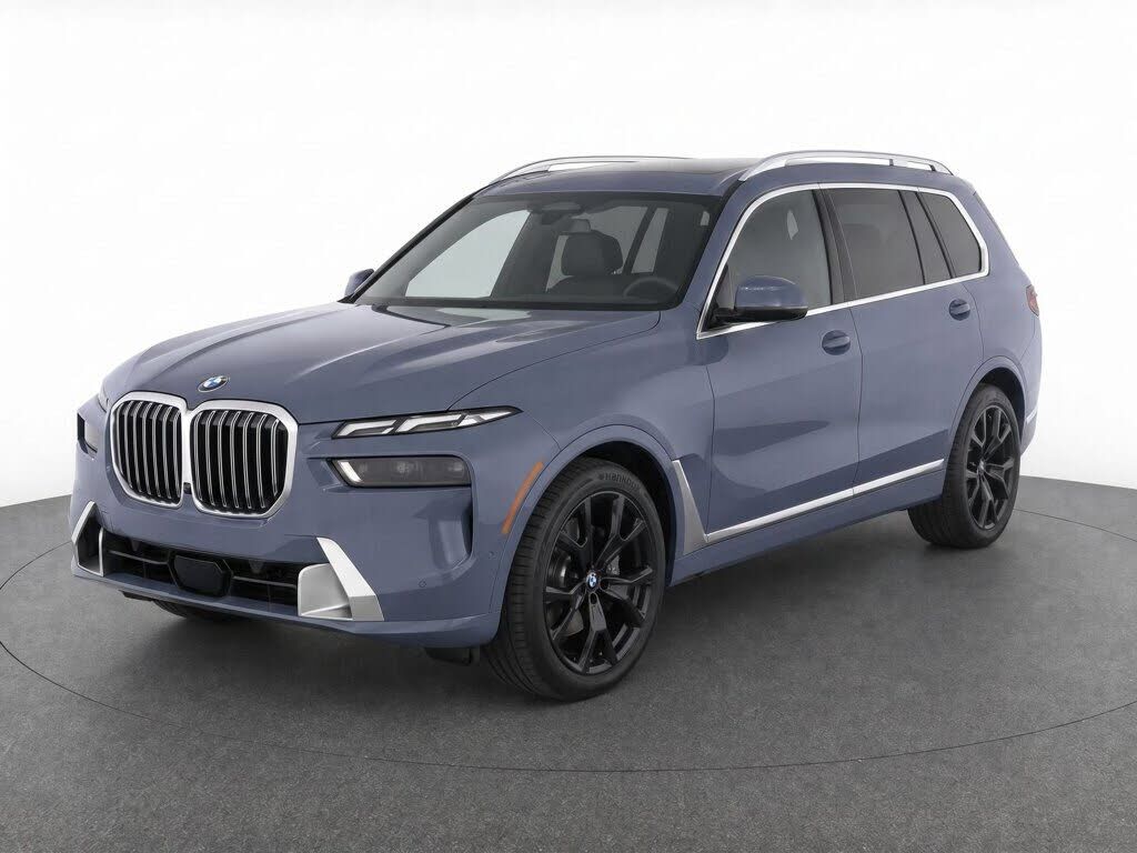2023 BMW X7
