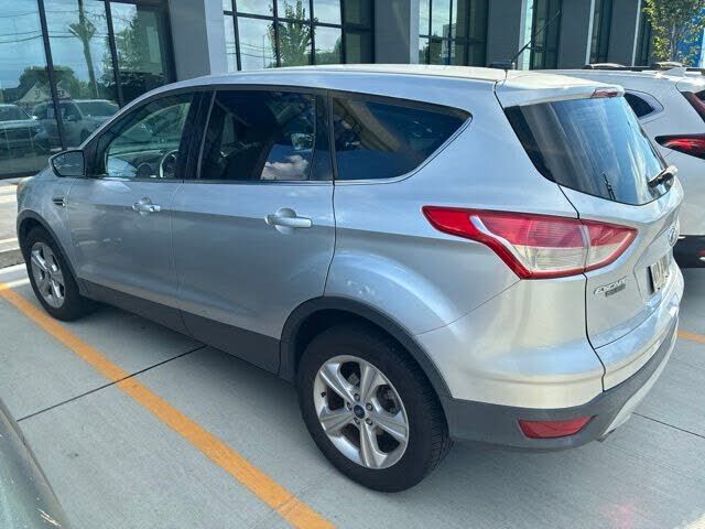 2016 FORD Escape