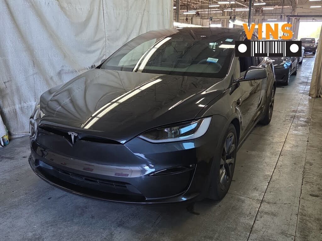 2024 TESLA Model X