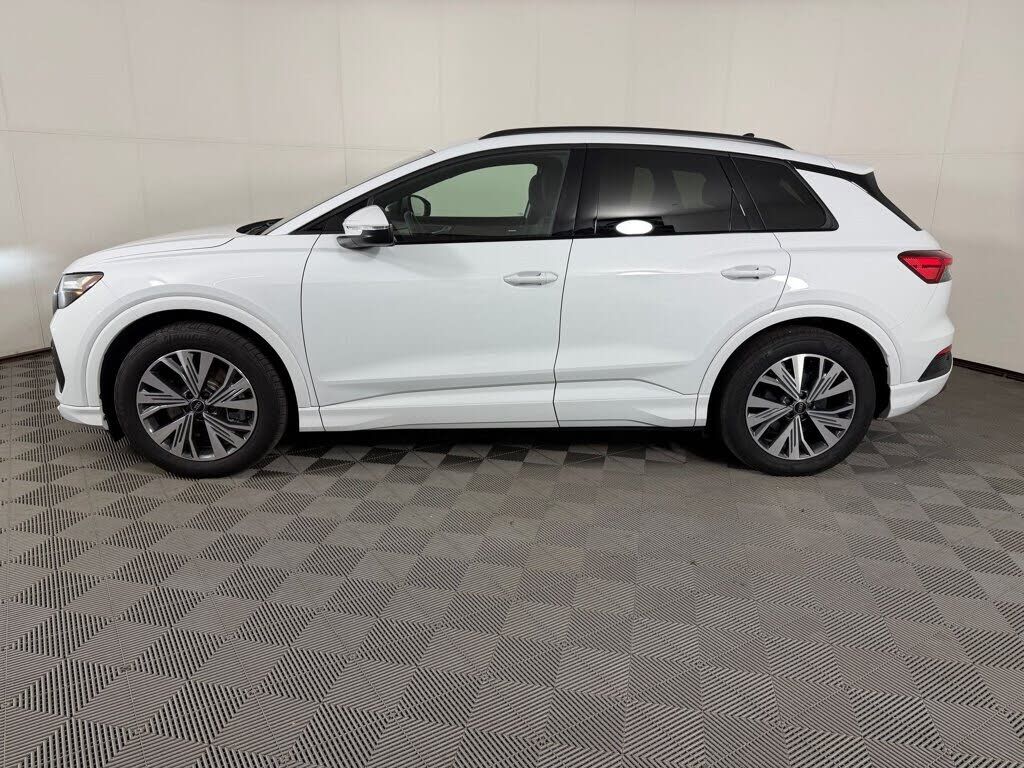 2025 Audi Q4