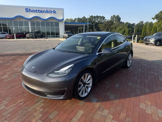2020 TESLA Model 3