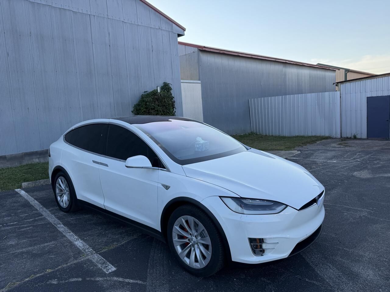 2016 TESLA Model X