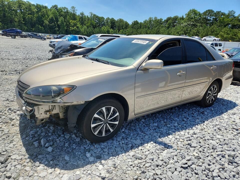 2004 TOYOTA Camry