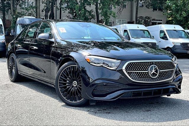 2024 MERCEDES-BENZ E-Class
