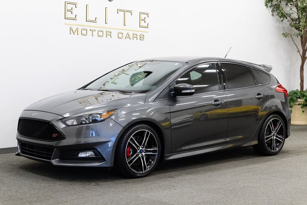 2016 FORD Focus