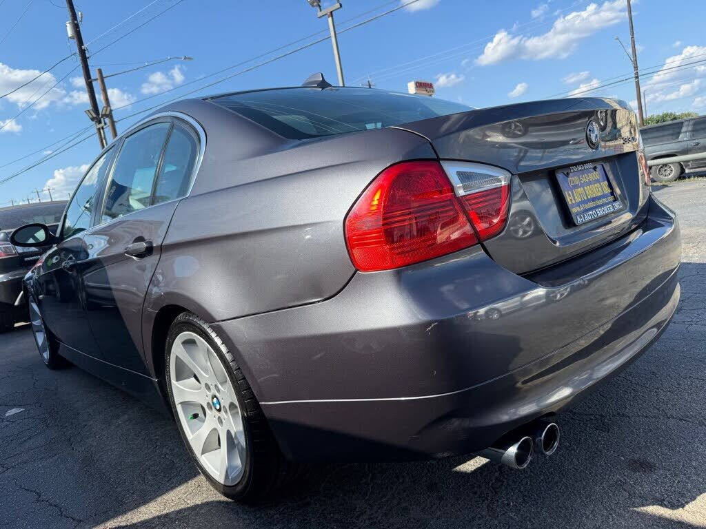 2006 BMW 330i