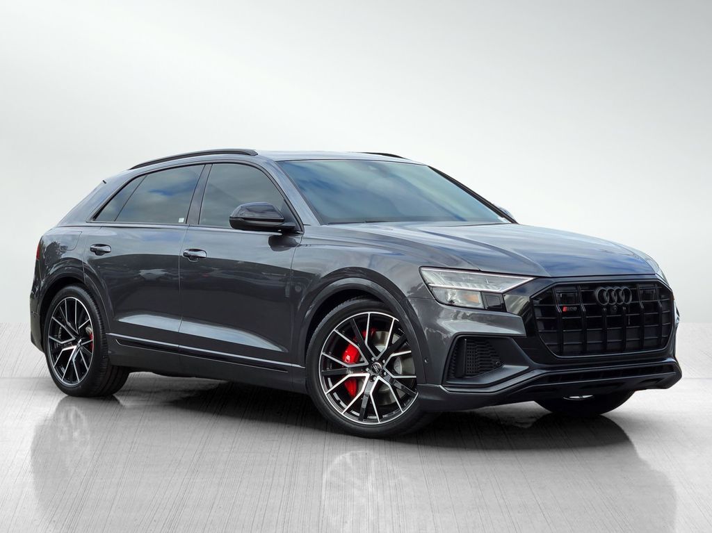 2020 AUDI Q8