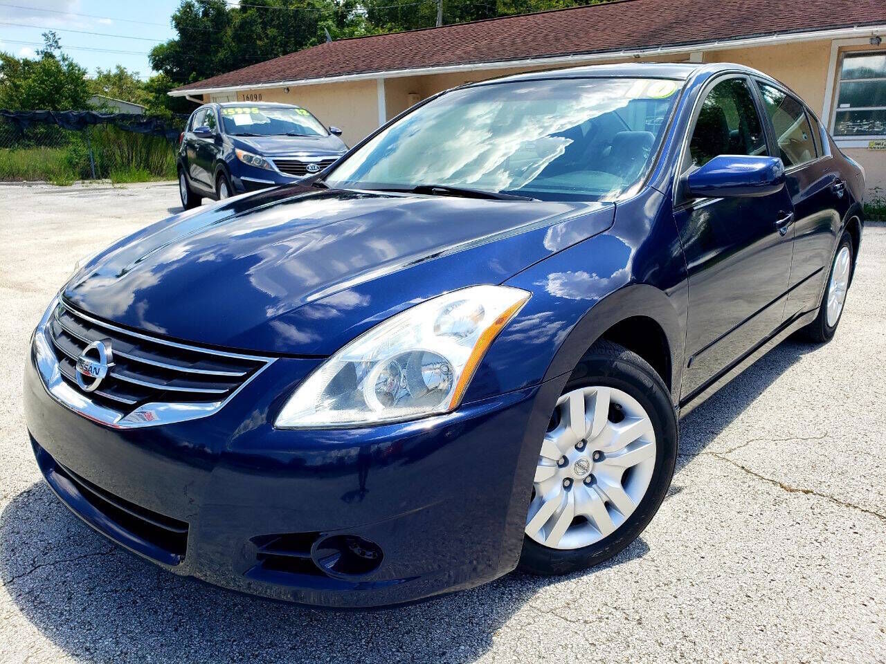 2010 NISSAN Altima