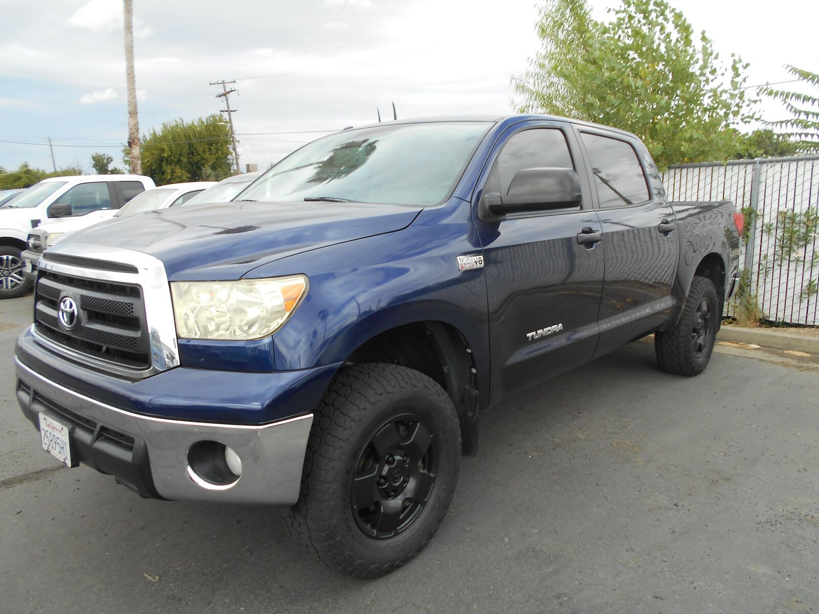 2012 TOYOTA Tundra