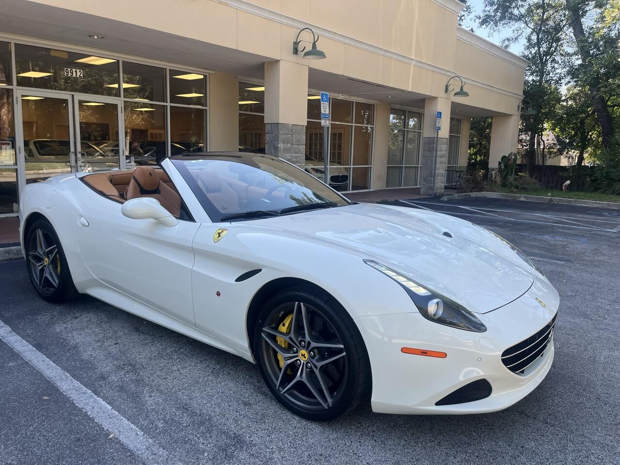2016 FERRARI California T