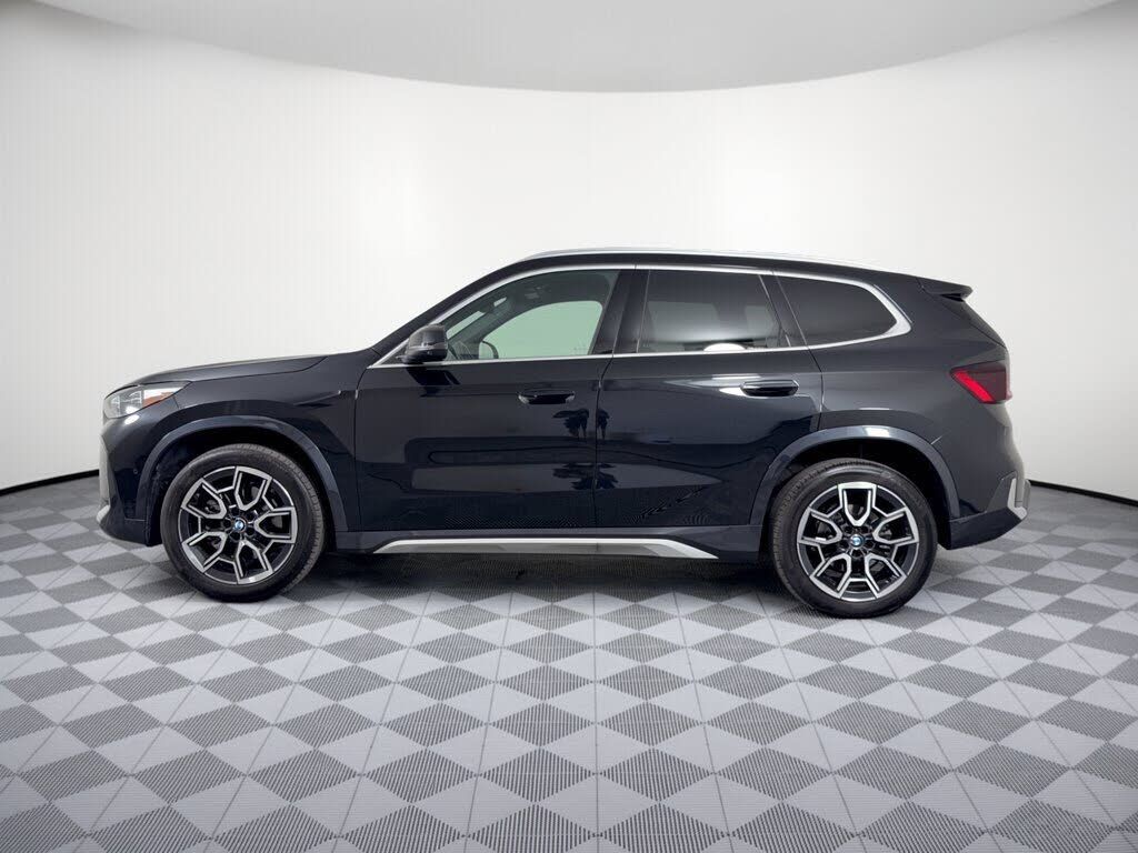 2025 BMW X1