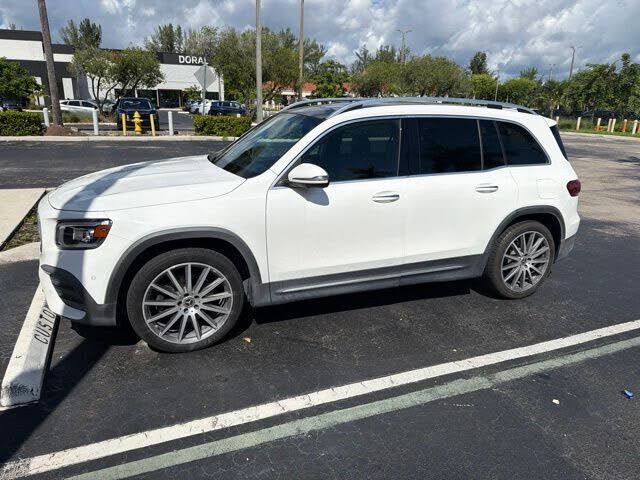 2021 Mercedes-Benz GLB-Class