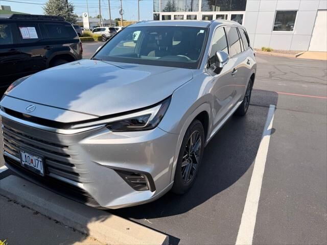 2024 Lexus TX