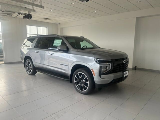 2026 CHEVROLET Suburban