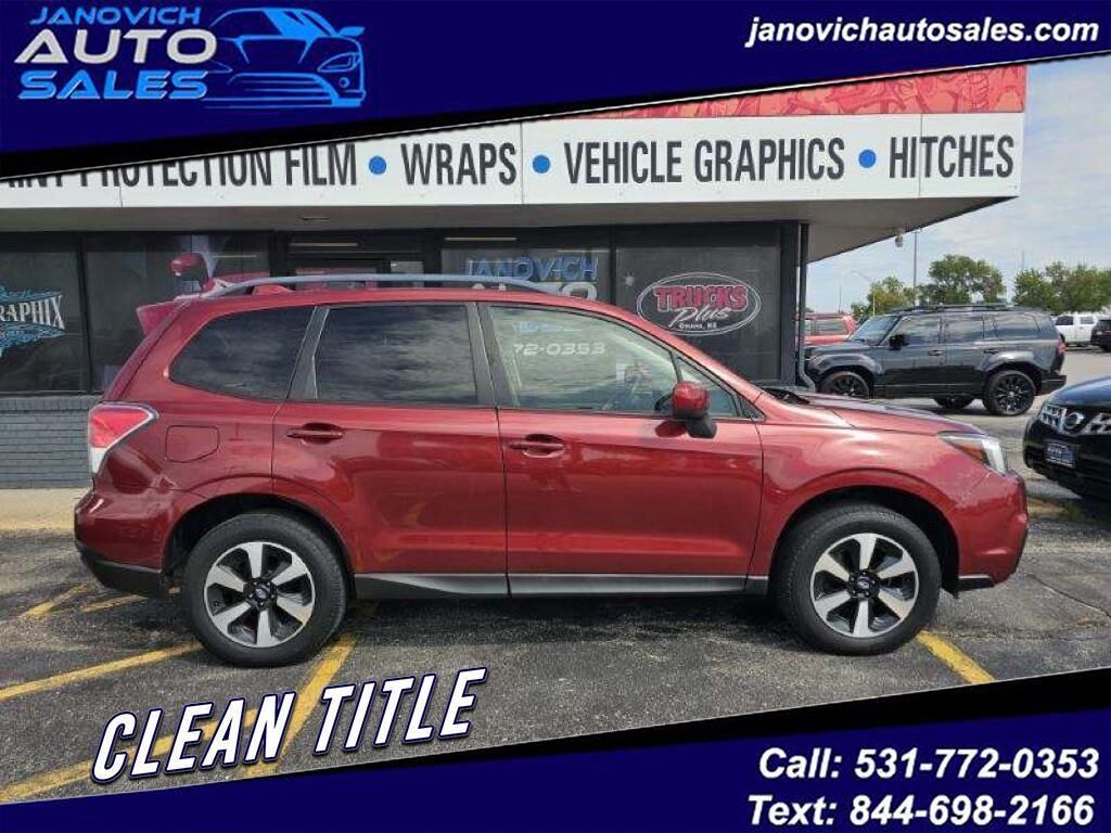 2017 SUBARU Forester