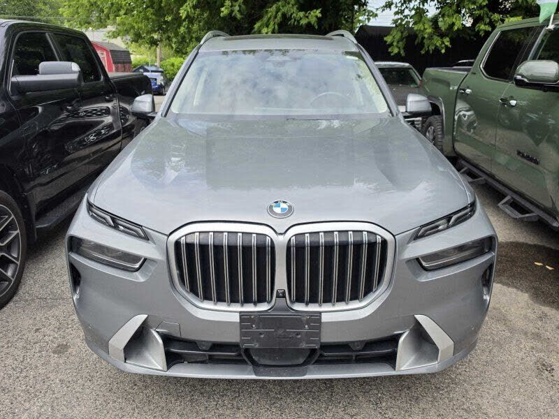 2024 BMW X7