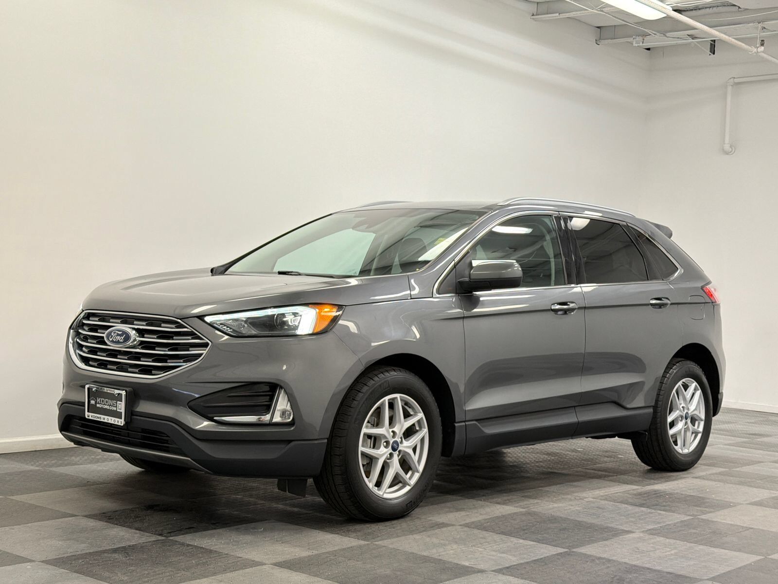 2022 FORD Edge