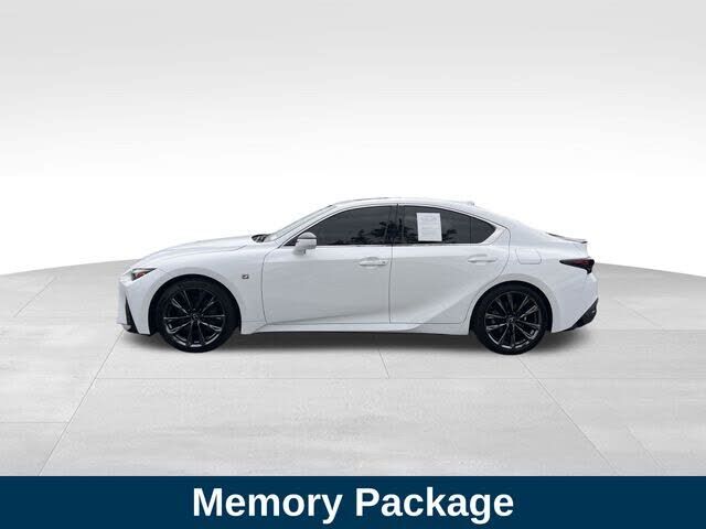 2023 Lexus IS